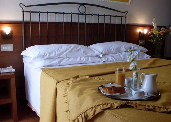 Hotel Isola Di Lauria