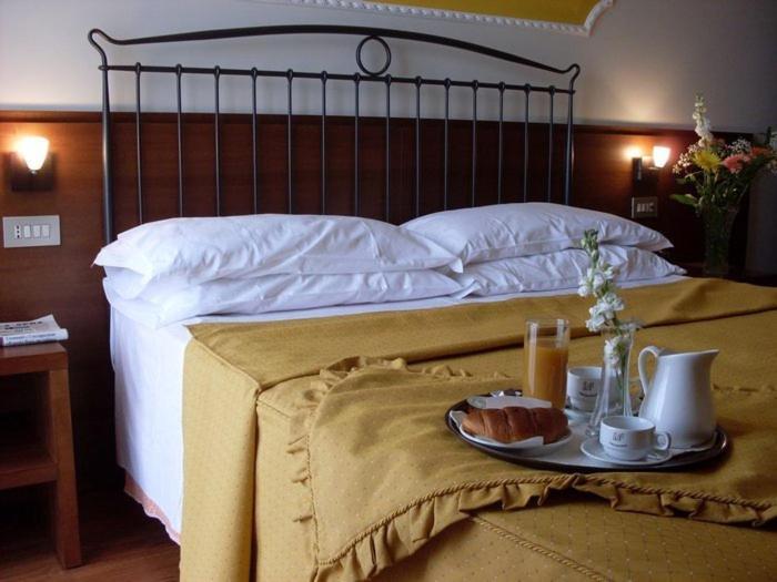 Hotel Isola Di Lauria Lauria Inferiore